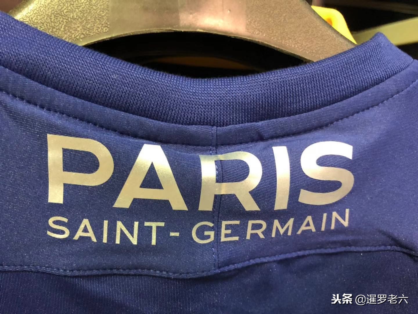 接近